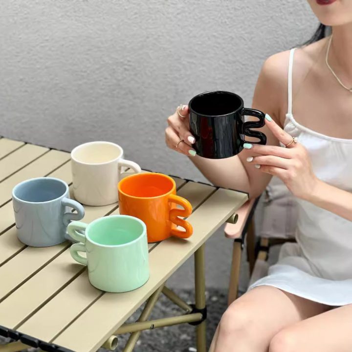 韩式INS风陶瓷马克杯产品图